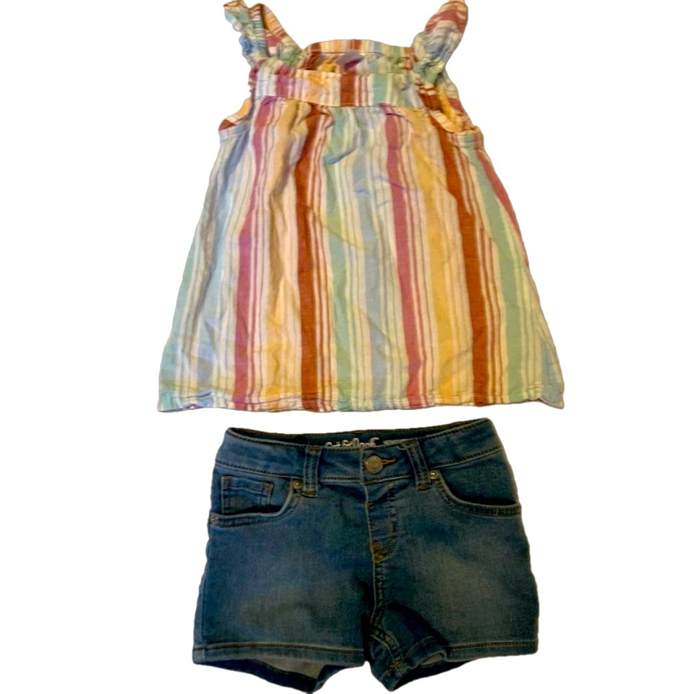 Shorts & Tank Top Outfit